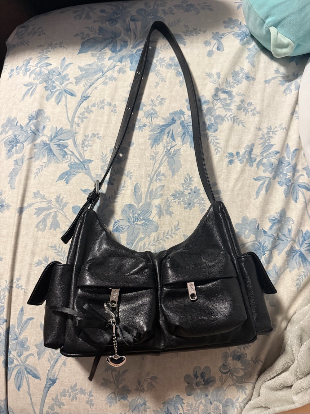Samo Ondoh Black Pocket Mug Bag